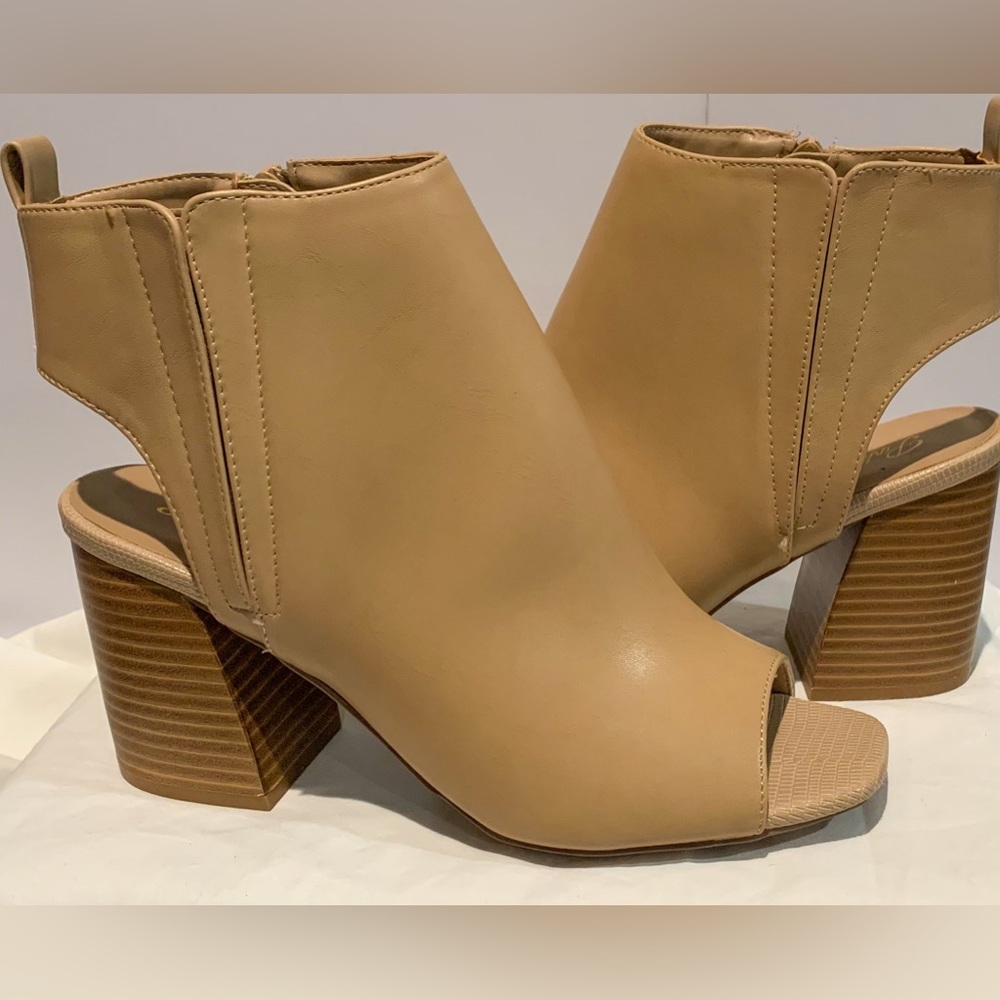 Pink Lily Booties